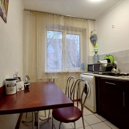 Квартира Біля Залізничного Вокзалу Winnyzja Exterior foto